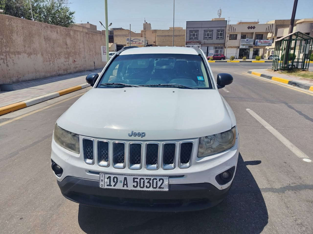 سلام عليكم ورحمة الله وبركاته جيب كومبارس موديل ١٤ حادث جاملغ وبنيد صبغ بدون داخل سياره جديده وجاهزه بدون اي نقص مكينه ٢٤٠٠دوش مكينه وكيرجديد رقم كربلاء مميز مكاني كربلاء سيف سعد سعر ٨٥وبيها مجال ***********
