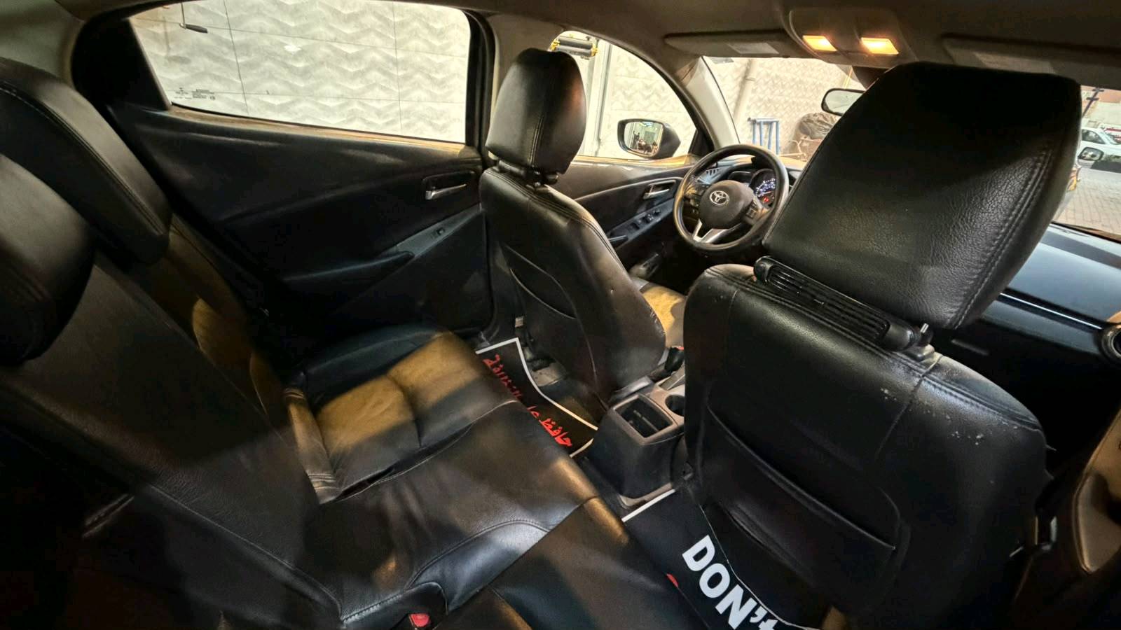 🚨🔥  موديل 2017 Toyota Yaris  🔥🚨

✨ ماشية 239.603 كم

🔥 سيارة نظيفة وجاهزة

السعر المطلوب 96 ورقة 
━━━━━━━━━━━━━━━ 💎 المواصفات والحالة:

⚙️ كير + محرك + تبريد + 🔧 الكير والمحرك بروحهم وما بيهم تبدل ⚙️ 🚗 دبل سويج 📒 كامرة خلفية  💪 سيارة  ما شاء الله ما تصرف بانزين 🔧 ما بيها خياس  ⚡ فيت بم  جديد   🔋 البطارية جديدة 🛞 ✋ تايرات نضيفة  جديدة 🔩 حساسات كله شغاله   📋

━━━━━━━━━━━━━━━ 🔥 
سيارة وارد  🇱🇷 

📍 المكان : بغداد _ مجمع بسماية 

📞 للاتصال –  رسائل :  *********** 

📱 واتساب متوفر