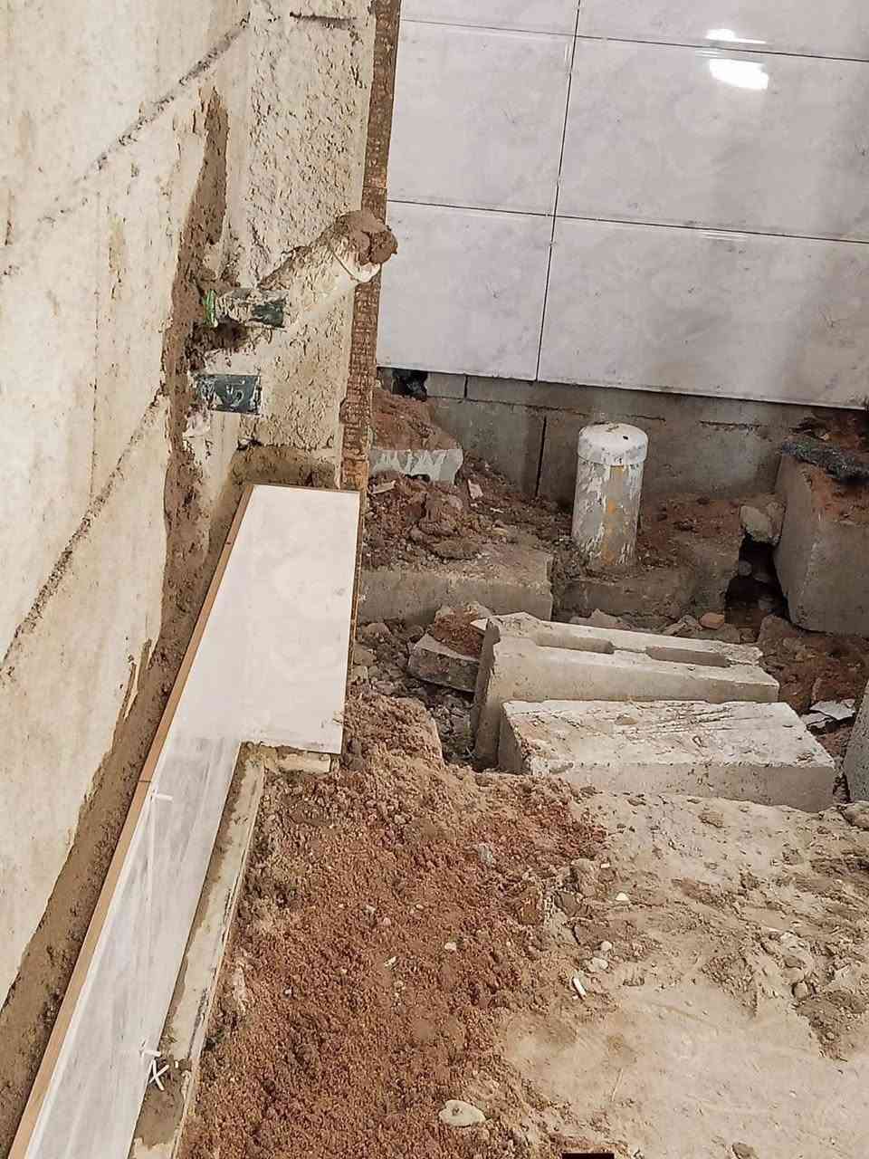 شغل سيراميك جدران وبورسلين وكاشي ارضي داخل الموصل انسب الاسعار 
رقمي (وتساب***********)استفسار
