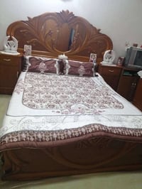 غرفه • نضيفه • مكلفه