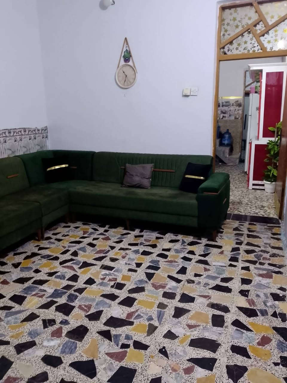 بيت للبيع مساحه 80م طابو زراعي سند 25 سعر 47 بي مجال خدمات  طابق نص جسر ديالى شارع حدادين بستان عباس طعمه رقم ‏‪***********‬‏ احمد للعقار
