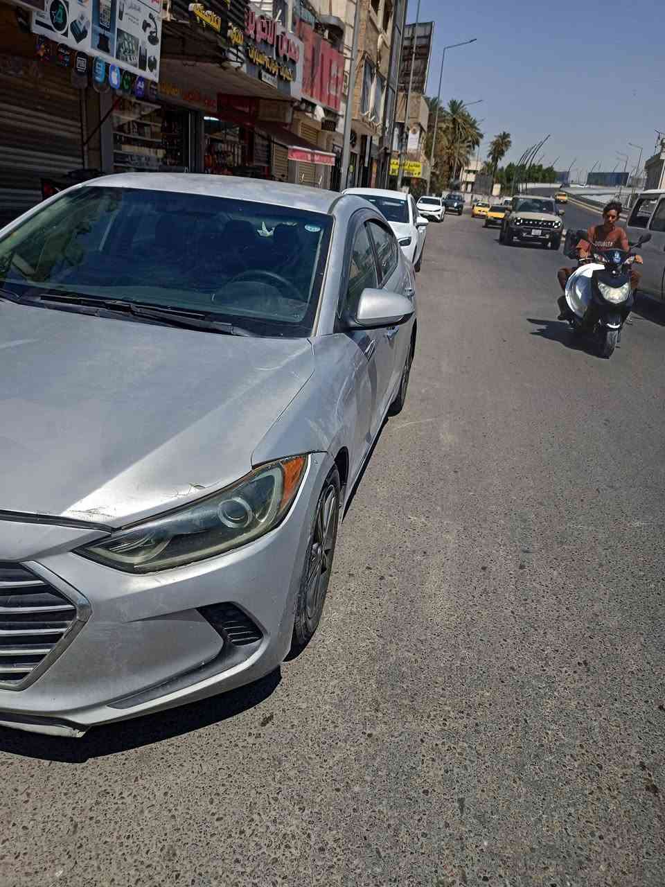 للبيع النترا 2017 سياره ع حطتها ابيع سعر 86 وبيها مجال مكان سياره بغداد ساحه عدن *********** مكينه كير وتبريد كله مكفول كفاله عامه كشرها كدامكم سياره
