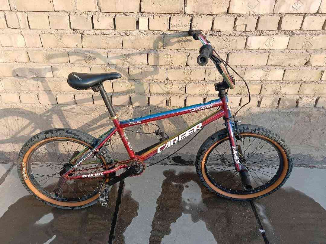 للبيع :بايسكل BMX سبع ألوان

لون مميز وشكل رياضي

البايسكل نضيف، مابي أي عطل ولا لحام. 

مع هديه اربع حمالات.

 السعر: ١٤٠

 المكان:  بغداد  مدينة الصدر

📞 للتواصل: ***********
