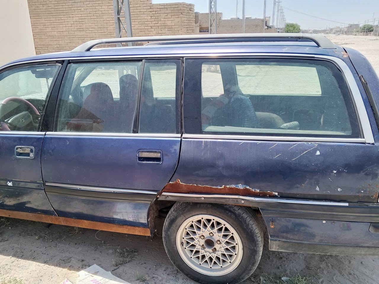 سيارة ابل اوميكا استيشن السيارة كما موضحة بصورة تحويل ثانيوم صاحبها بسامراء سنوية عضم عاج ساقطة من بنهاية 24 كير ومحرك شرط ع فحص غرفتها نضيفه والصدر نص عمر
سعر 12 ورقة .***********
