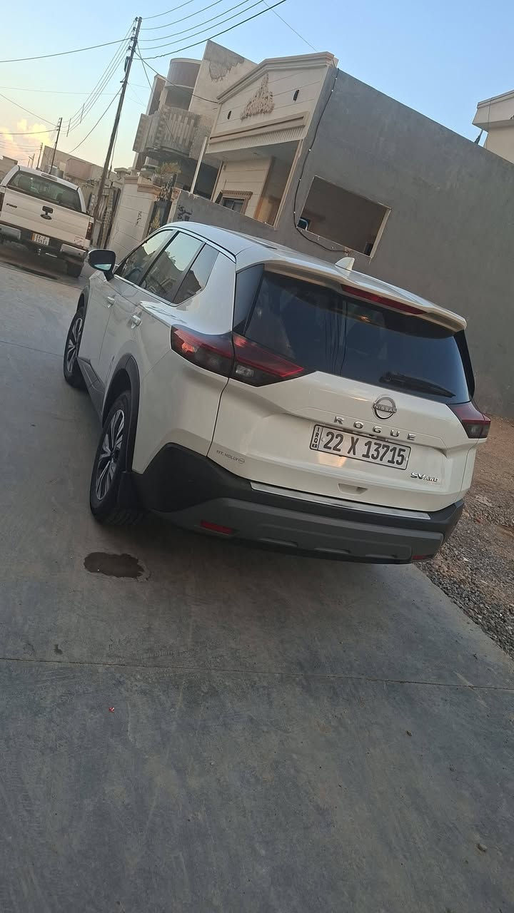 نيسان روج موديل 2023 ماشيه ٤٥ كلين بدون صبغ بدون ضرر مواصفات SV سنويه رقم جديد بأسمي شرط الوكاله والتحويل رادارات أمامي وجانبي كشن كهرب شاشه وكامره 3انطمه قياده الاقتصادي ونورمال وسبورت
قطعتين تبريد تشغيل عن بعد
سعر ١٥٣ وبي مجال
مكان السياره موصل برطله  *********** وتساب
