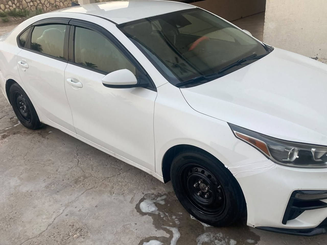 للبيع كيا فورتي 2019 وارد امريكي حادث جاملغ وربع البنيد فقط 
محرك 2000ودش الباقي كفاله جاهزة كير محرك حدادية تخم تاير تبريد ثلج مانقصها برغي كالت جناي رقم شمالي
 السعر 103
***********
