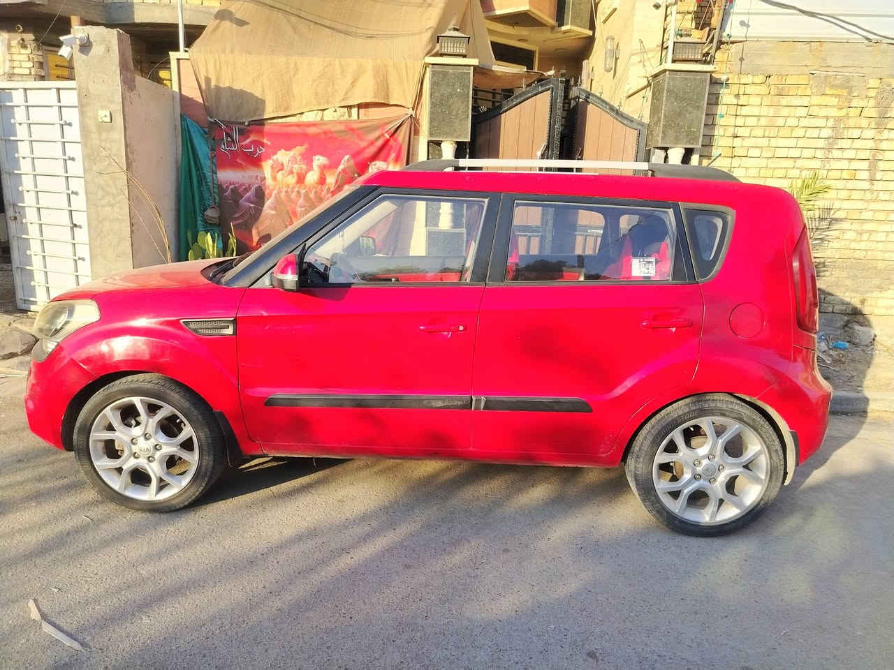 كيا صول خليجي 2014 موصافات راقيه السونار موضح بالصور والنضافه سياره مال باسم بنيه السياره مطالعه محافضات فقط للامور المنزليه رقم جديد تحويل ثاني يوم  . *********** بغداد البلديات السعر 100ورقه

نص مكتوب في الصور:
- اسم الزبون طيبه رحيم
- رقم الثنائي 0000
- نوع السيارة كيا سول
- موديل السيارة 2014
- رقم السيارة 18608 ر
- تاريخ الفحص : 2025/1/13
- لم يتم فحص مانعت الملصقات
- صدم
- تبديل
- بارد
- خدوش
- رقعة
- توجد خدوش ورصات وتعديلات في اجزاء من السياره
- الجانب اليمين الامامي مشفوع * صبغ * المركيبه مفتوحه | يوجد جراد في الغماره واللبيد
- رکز بخلي مسؤلباته عن نتائج الفحص بعد يوما واحد من خروج السياره
- سونار الياباني JAPANESE SONAR لفحص السيارات قبل الشراء كلير صبغ حار بار تبديل بلادي تبديل تجاري حالة المحرك (مفتوح) سونار الياباني JAPANESE SONAR حالة الشاصي حالة الشاصي الايمن (سليم) حالة الشاصي الايسر (سليم) حالة اللغد حالة اللغد الايمن (سليم) حالة اللغد الايسر (سليم) حالة العجلات (سليم)