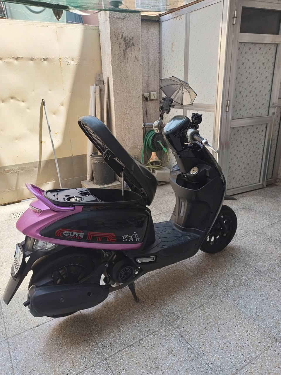 دراجه ماكس بوليس للبيع سعر 325 بيها مجل
السلام عليكم دراجه ماكس بوليس للبيع صيني (محرك ياباني ) سرعه 120 دراجه تخبل كهربائيات كامله بعدها على فيش الشركه نكرة هندر ويل كب نجمة بلادي 
نواقص الدراجه 
1.دشلي سلف فقط
2. يده وقمجي بريك خلفي
العنوان بغداد الحرية 
***********واتساب 
سعر 325 بيها مجل
