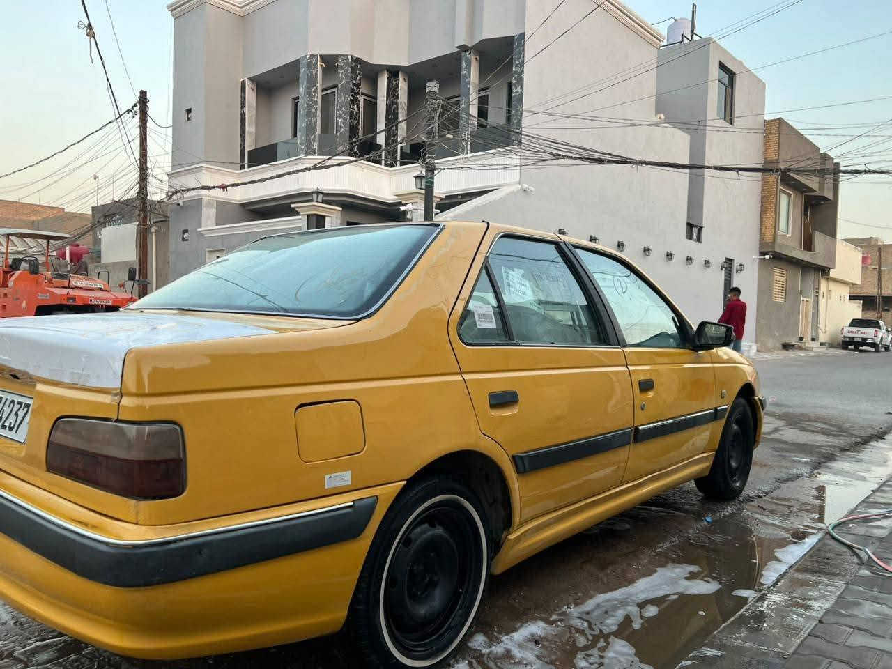 بيجو بارص 2015  رقم بابل انكليزي سنويه لل2028 
مكينه وكير جدد مكفولات حدادايه٧٥٪؜ 
مكفوله من الضربه وصفاحه موس 
مكاني السماوة
سعرها 37 وبيها مجال بسيط
***********
***********
