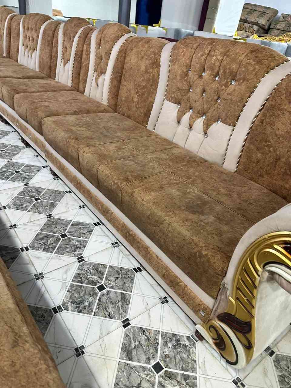 تخم ديوان 11متر اونص
9قطع 
خشب بلاويد قوي 
تجي اتكلب وشوف بعينك 
بيع او مرواس اوتبديل 
اشعندك للبيع راسلني واتساب 
***********
عنواني ناصريه الغراف 
تابع الصفحه ليصلك الجميع
@إشارة
