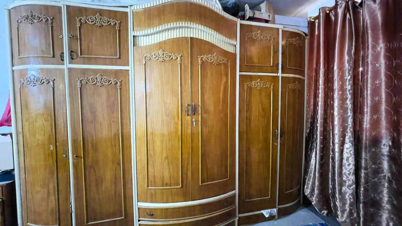 كنبة • اثاث • اتصال
