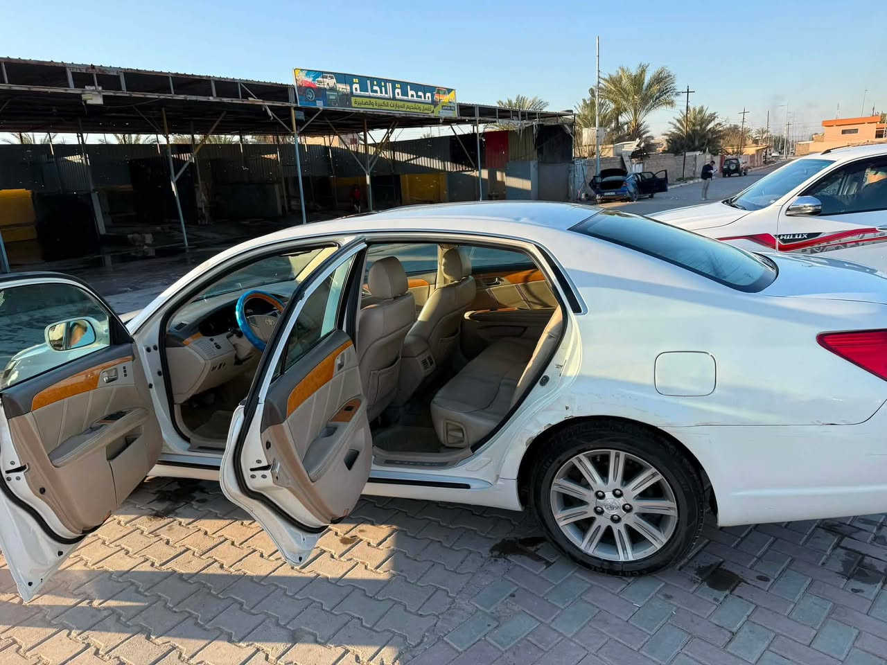 افلون 2007
السلام عليكم…

للبيع افلون موديل 2007 لمتد 6 بصمات فول  1/1 مواصفات لون ابيض السيارة وارد خليجي … رقم نينوى مشروع وطني سنوية للـ 28 باسمي شرط التحويل

- كير و محرك شرط 
- ⁠المحرك V6 سلندر بحجم 3.5 مكفول من تنقيص وتبخير وناعم كلش مابي عيب  

- التبريد ثلج . 

- المقاعد الامامية كهربائية و تدفئة و تبريد بالكشنات الامامية  وخزن وضعيات كشن السائق ومعروفة مواصفات المتد  

چاملغات الخلفيات مصبوغة و بارد بالجاملغ الامامي جهة السكن وبنيد مبدل بلادي

 *********** متوفر واتساب واتصال 

مكان السيارة : صلاح الدين / بيجي
