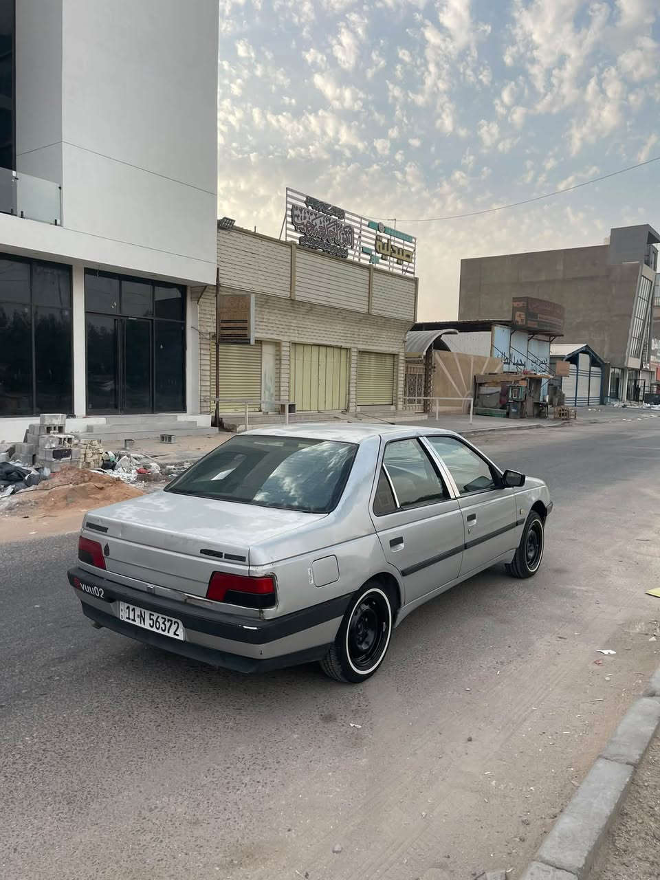 بيجو ٤٠٥ 2012
السياره جديده حيل وبرغي ماعايزه

رقم بغداد الجديد سنويه ال٣٠ سنويه باسمي 

السياره مكفوله كفاله عامه عده الجراد وبيها طخه بالجاملغ الوره وراجعه بارد فقط ودحجه بالجاملغ الكدام غيرهن مكفوله من الرصعه 

تخم تاير جديد قبل سبوع شاده ويل وصبغ حراري

مكينه قبل ١٠ ايام شادها ووصل الضمان مالتها موجود 

شرط قطره وحده متنقص لاماي ولادهن ع الفحص 

كير فرنسي خفيف رونك بال١٢٠ يقره ٣

تخم سماعات مال كوري 

حداديه جديده 

تبريد منظومه كامله فرنسيه جديده وتدفئه شغاله 

سياره جديده وكلش حلوه بالواقع احله من الصوره 

سعرها ٤٤ وبيها مجال بسيط 

مكانها نجف 

***********
