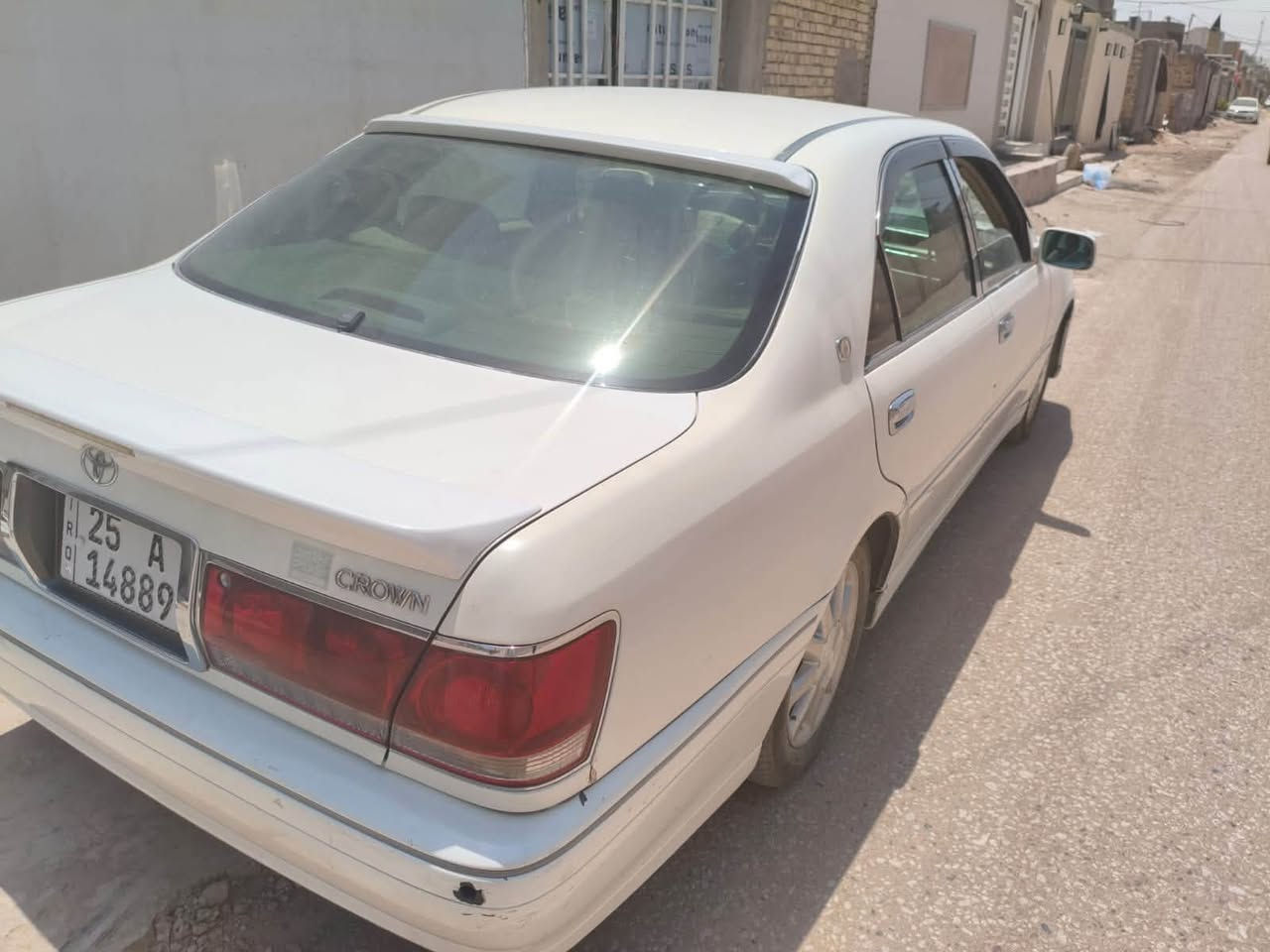 ملكة موديل ٢٠٠٠ محرك ديڤور الجبير  شاصي ٧٥ الرقم  كركوك انكليزي وكالة مداور السعر 130 وبيها مجال او  مراوس للاستفسار الاتصال ***********
