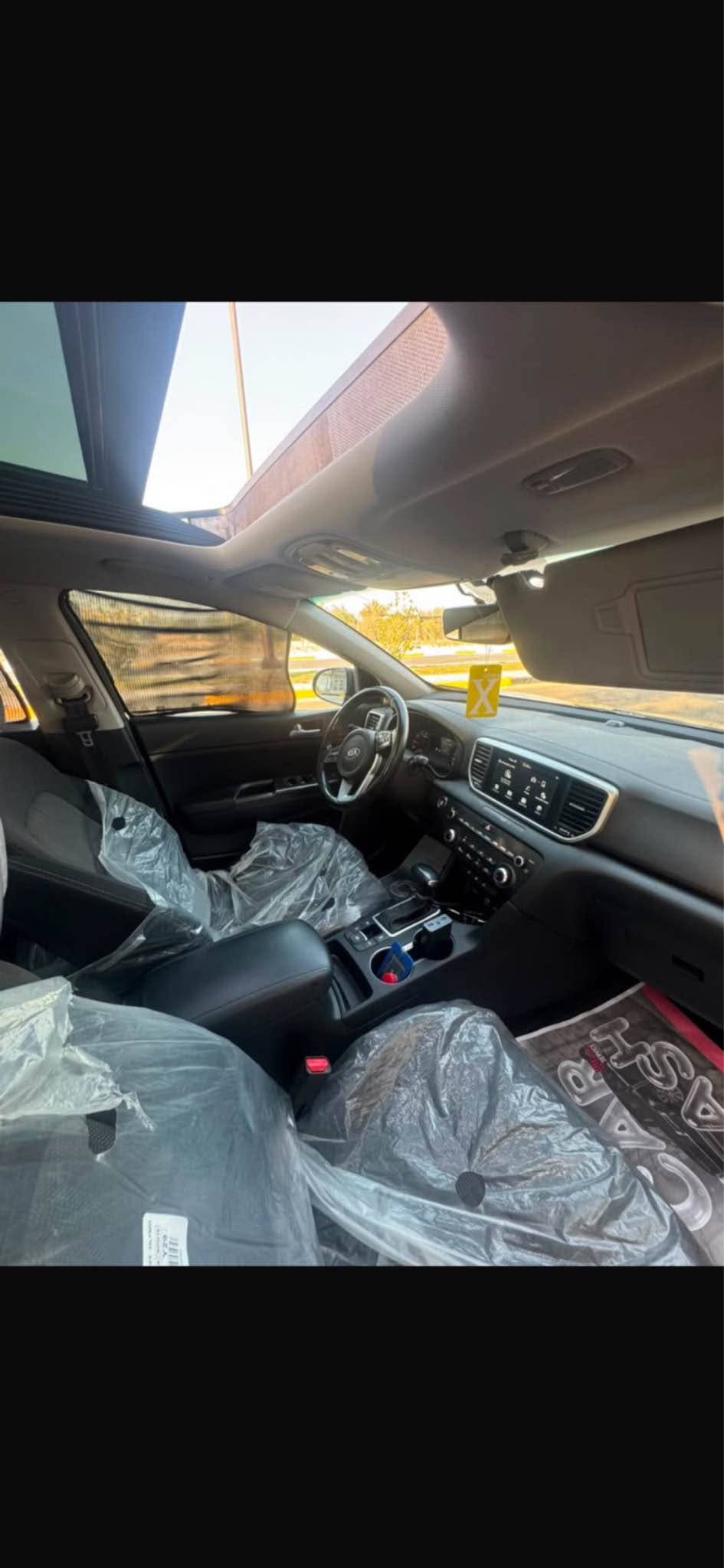 ---

*للبيع كيا سبورتج 2021 فول*
ماشية 55 KM*
*اسود  | رقم بغداد باسمي*
*فول مواصفات:* بانوراما، رادار، بصمة مري شفط كشنات كهرباء تبريد تدفئه قطعتين تبريد فول للأخير 
*الضرر:* بنيد  مصبوغ + لغد بدون شواصي
*السعر: 150ورقة قفل*
*كربلاء | ************ رقم الشاصي  والسونار مذكور بلمنشور صور الحادث ماعندي  السياره غير البنيد واللغد مابيه شرط شراي اتصل قفل 150 كربلاء, العراق

نص مكتوب في الصور:
- الغطاء الامامي البنيد مفتوح + صبغ
- الغطاء الخلفي خسفه في المكان المحدد
- الجانب الايمن الجاملغ مفتوح + بارد + خسفات في المكان المحدد
- الجانب الايسر بارد + خسفات في المكان المحدد
- تم نسخ الرسالة