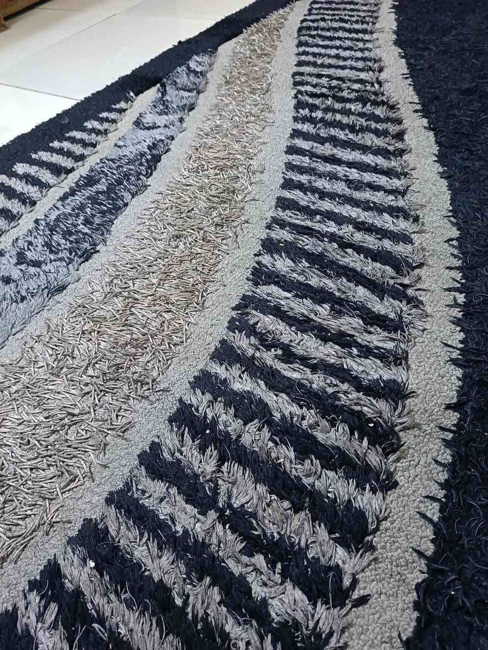 فـرشه 4×3  مـستعمل موسم واحـد بحالة جيده وضيف واحلى من الصوره
للاستسفار ***********
مـزاد الينطي اكثر بلعافيه عليه
