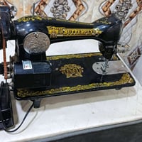 مكينه فراشه • للبيع • ع شرط