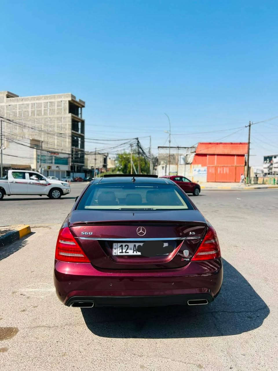 السلام عليكم..
مرسيدس 2010/  S550
فول موصفات..
للبيع او المراوس ...
الضرر قطعتين..
مكاني موصل الايسر ....
للاستفار الاتصال ..
***********
