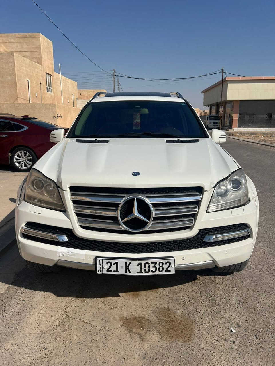 ‏Mercedes-Benz GL 500 2012
للبيع او المراوس 

ضمان دولي
سبعة راكب

#رقم السيارة : سليمانية

#مكان السيارة : رانيه -تابع للسليمانيه
----------------------------------
سلام عليكم 
للبيع او المراوس 
مارسيدس GL موديل 2012 اصل حجم 500  
رقم اربيل 
مكفولة من ضربة 

بيها تبديل بنيد من شركة فقط 
والباقي كفاله من البارد والشخط 

سيارة خليجية وكاله باجگر صفر اربيل  
 
تفاصيل👇🏼👇🏼
1_ سيارة 5 بصمات + دخول ذكي 
2_محرك V8 ✈️  ⁦⁩
3_تبريد 3 قطع منفصل  ⁦❄️⁩
4_كروز سرعة🔒 
5_ فتحة عدد 2  ⁦⚔️⁩
6_مراية داخلية+جانبة عاكسة ⁦🔍
7_تحكمات ستيرن ⁦⚔️⁩
8_ شاشات عدد 3   🖥⁩
9_ مري شفط
10_كشنات الخلفية كهرباء ⁦⚔️⁩
11_كشنات  كهرباء + ذاكرة خزن ✨⁩
12_ لدات الداخلية⚔️⁩
13 انارة ترحيب💡 ⁩
14_شاشة اعطال💬
15_داخل بيجي  ⁦⚔️⁩
16_شاشة اعطال  
17_ لدات نهارية 
18_ايرباكات سليمة ⁦⚔️⁩ 
19_ويل كب 19 AMG اصلي+تخم تاير جديد⁦⚔️⁩
20_صدر امامي خلفي جديد ⁦🛠️⁩
21_حساس مطر💦
22_هزة وفحص جدد
23_كشنات تدفئة امامي خلفي +تبريد 
24_حساسات امامي خلفي 
25-كاميرا خلفية 
26-جوبلسات تحكم بارتفاع سيارة 
27-ستيرن كهرباء 
28-لايت زنون داينمك 
29-كير تعليك 
30-شفتات ستيرن 
31-سستم صوت هارمن كاردن 
32-صندوق كهرباء 
 
#رقم الهاتف : 
***********
