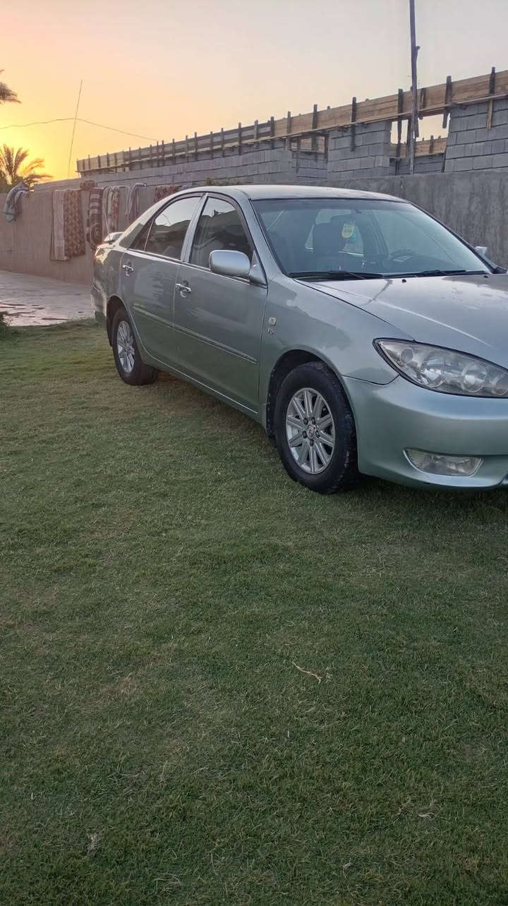 السلام عليكم كامر ال2006 رقم بغداد تحويل ثاني يوم
محرك 6سلندر 
تخم تايرات جدد 
صدر امام وخلفي چديد بل چيس
محرك وكير خير من الله 
تدفئه 🔥 تبريد ❄ وكفاله 
السيارهة بيهة چاملغ امامي بس والباقي كفالهة عامه
من الدعاميه للدعاميه
مكان السيارهة صلاح الدين قضاء الضلوعيه 
السعر (110) وبيهة مجال شي قليلل 
***********
