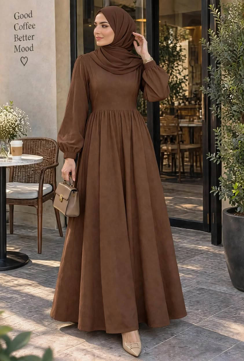 كومه ليك بابه تي عه زي تايبه ت
قوماشي كه تان 
بو فروشتن 
قياسي فري سايزه 
Mتا xl
ئه م ره نگانه به رده سته  بو داواكردن 

***********

نص مكتوب في الصور:
- ROYA FASHION Good Coffee Better Mood | 20,000 IQD ته نها ٢٠ هه زار Katan Fabric قوماشی که‌تان | Free Size M, XL فری سایز M, XL
- ROYA FASHION Good Coffee Better Mood ♡ Katan Fabric | قوماشی ته نها ٢٠ هه زار 20,000 IQD Free Size M, XL | فری سایز M, XL