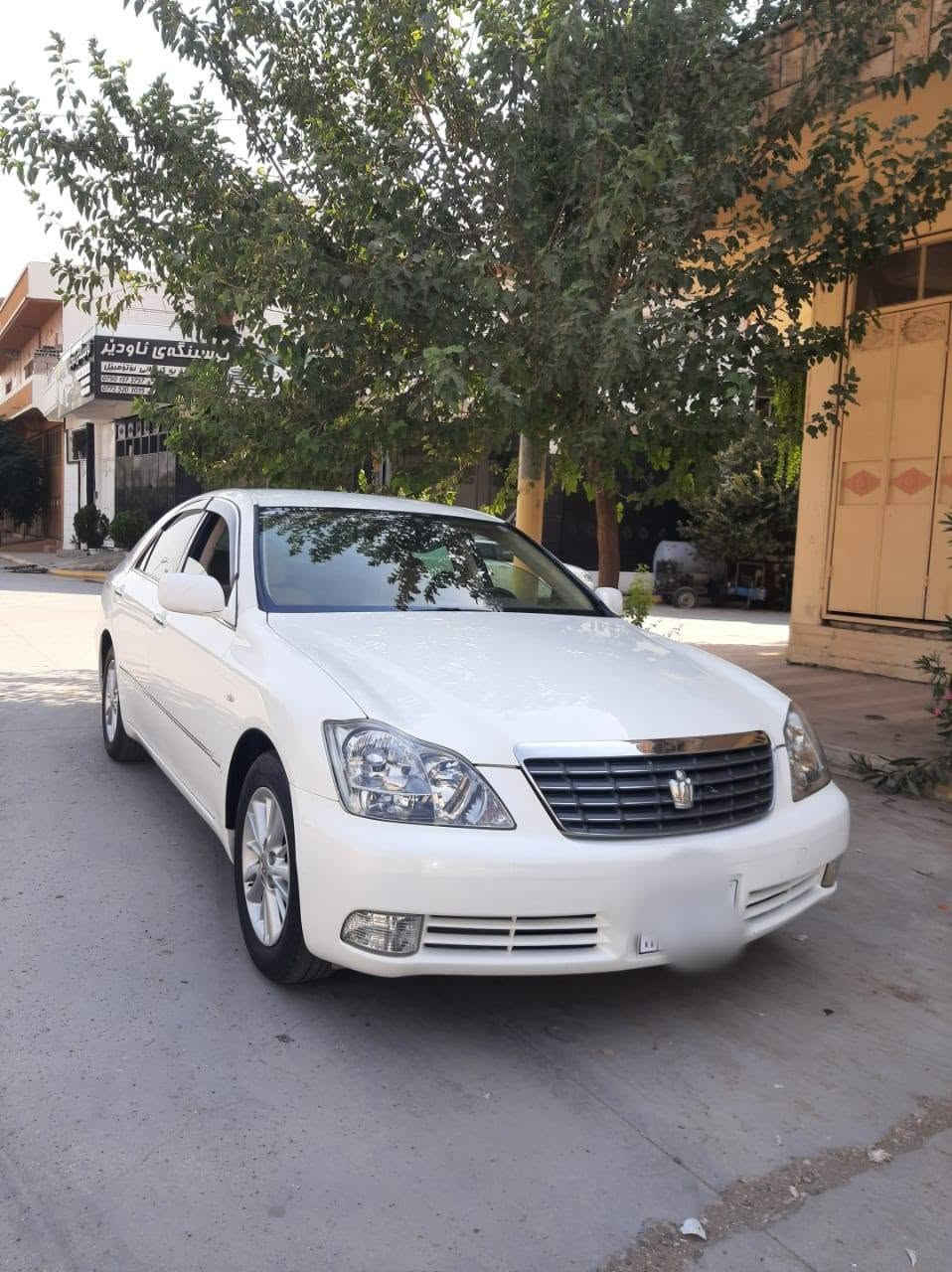 سه ره تا به ناوی خوای گه وره ومیهره بان 
ماشاالله له مالی هه موو لایه ک 
شاهینه مۆدیلی 2006 ناوزه رد دوو دوو گمه 
سه یاره که بڕاوه یه به لام به تامی ساغ ماشاالله ی لیبیت 
زۆرنازداره ته نها 60 هه زاری حه قی قی ڕۆشتووه 
گیڕوومه کینه ی پچووک به گه وره واته گیڕگه وره 
کۆدی نییه کۆدی نییه تازه داغل بووه سه یاره که 
کامل مه سره ف کراوه ته برید گه رم بریک کاره بای هه مووی خۆم چاکم کردووه به شه رت 
ته نانه ت شوینی بڕاوه که شی چاکراوه خۆم چاکم کردووه 
زۆربه باشی
حه مامی ناوه که یم کردووه وه ک شه ریکه بۆهیچ مه گه ڕی هیچ مه سره فم تیانه هیشتووه به س لیخوڕه 
تکایه گه رمووشته ریش نیت سه ری خۆتوو منیش مه یه شینه له گه ل ڕیزم بۆت 
به شه رتی سه قفوو که ڤه روو حیزامیش ده ی فرۆشم ئیتر هه مووشتم روون کردۆته وه بۆت تکایه جوان بیخوینه ره وه جاتیل بکه برام
نرخی 56$
مه عامه له یه کی زۆرکه م برایانه 
ژماره که م ***********واتس ئاپوو ڤای به ریشم هه یه له سه رئه وره قه مه
