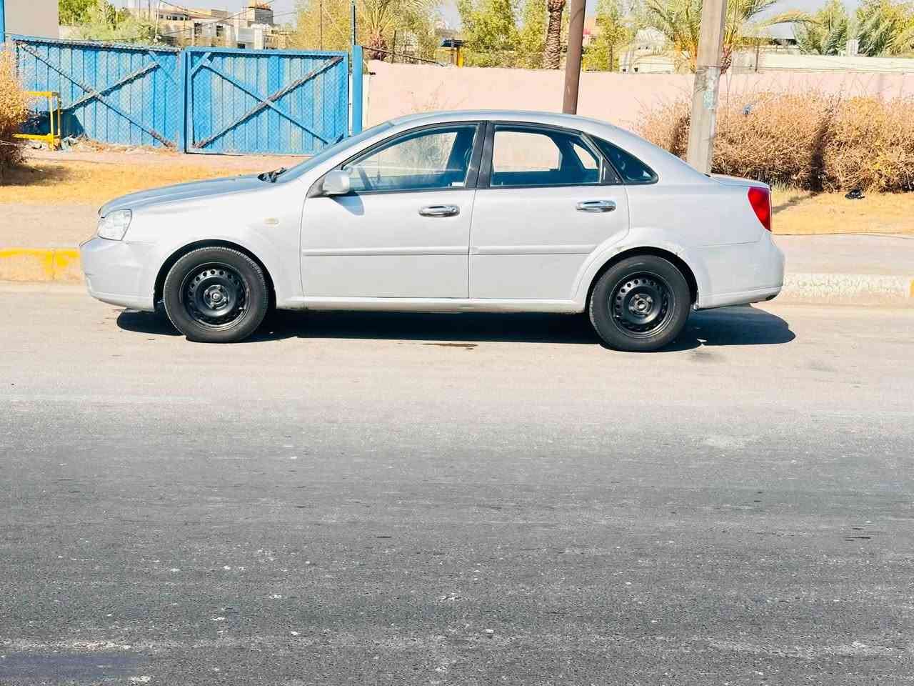 سلام عليكم شباب اوبترا موديل 2009خليجي شركه العامه 
رقم بغداد دولي سنويه 2029هزه جديده 
شباب السياره كفاله من الحادث والضربه  السياره مصبوغه صفاح فقط  الجماليه اثر جراد فقط وهاذه الون يجرد والكل يعرف بي  
مكينه زيرو جديده لوك كير جديد لوك صدر امامي خلفي نضافه 100/100تبريد ثلج🥶تخم تار زيرو 
السياره ع وضع الشركه وشرط الفحص 
دوشمه عام السياره قطره خياس مابيه السياره 
منضومه زنون داخل خارج  شاشه كامره دوار تحكم ستيرن  شباب السياره مال بيت ومتعوب عليه حيل ومحافضين عليه السعر 63$ وبيه مجال بسيط والسوك كلشي بي مكان السياره بغداد حي اور 
قرب جامع الخلفاء ***********ابو كرار
