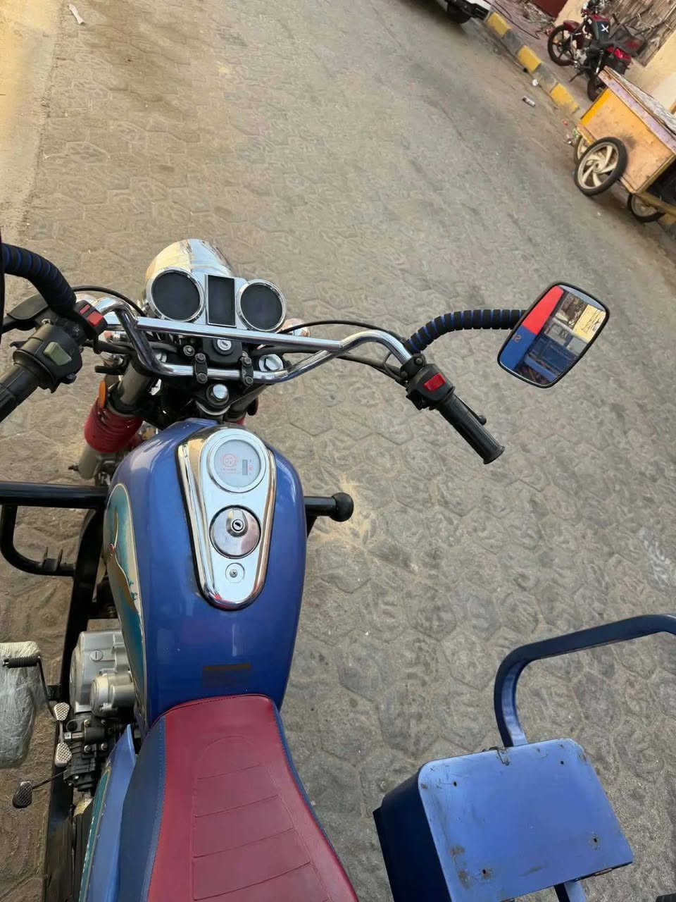 سلام عليكم ستوته للبيع موديل 2023 مكمركه وكامله أوراقه رمادي شارع 17 السع2500)✓***********
