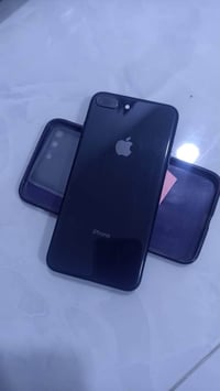 آيفون ٨ بلس • ٦٤ • بطارية ١٠٠%