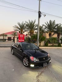 تويوتا كراون • أسود • كوية