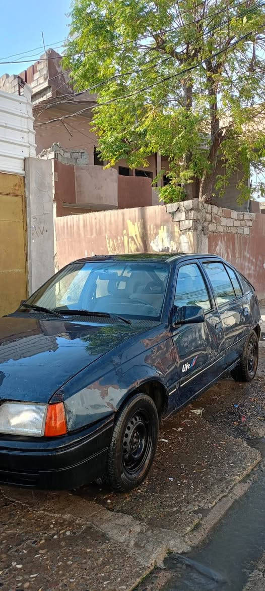 اوبل كاديت موديل 91رقم الماني كاربون ورقي محرك حجم 18السعر 19وبيها مجال الإتصال على الارقام *********** اسيا ///كورك ***********
