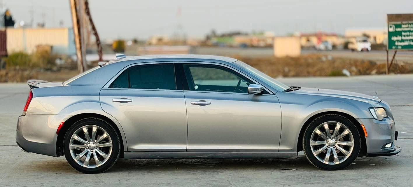 كرايسلر •••أوباما       بيع اوس مراوس
C300 بلاتينيوم

موديل  ••• 2018

المحرك: V6 سعة 3600
وارد امريكي 
شفتات ستيرن
كشنات جلد أصل 
كشنات كهرباء
كشنات تدفئة
تدفئة ستيرن
مثبت سرعة
كاميرا خلفية
حساسات
دخول ذكي (بصمة)
صور الحادث مرفق بالمنشور
واسط الصويرة 
***********
***********
