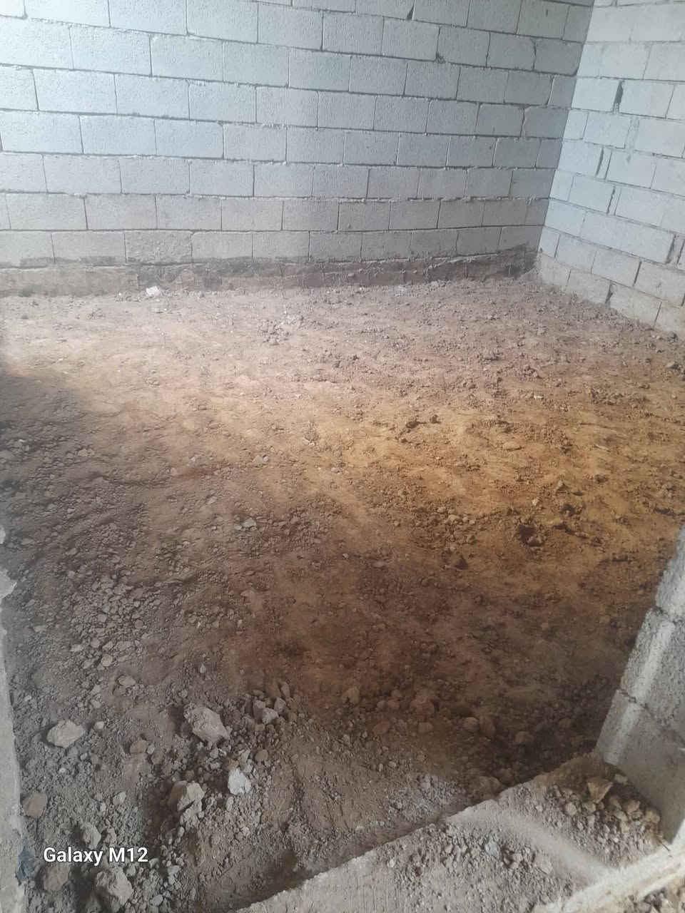 السلام عليكم عمال بناء والبخ بتلوات وفرش سبيس وحدل وتنضيف ابيوت وتعديل عمال تشتغل اي شي ابكل مناطق ديالى ***********
