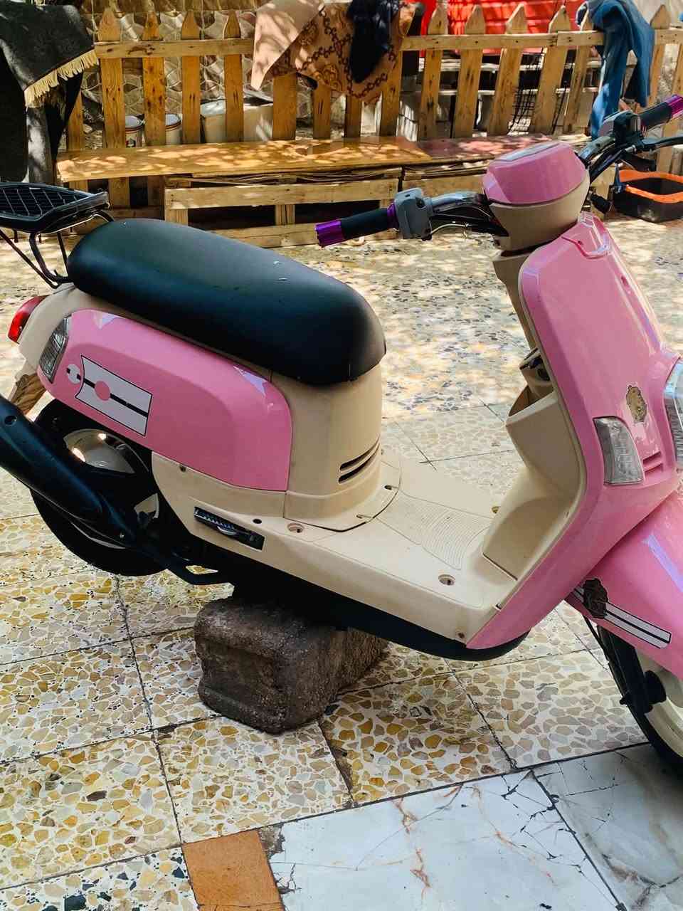 سلام عليكم 
بوليسي جديده مكينه ما مفتوحه
كهبرايات كله شغاله سلف هندر 
سعره 650الف بيه مجال 
بصره شارع الميثاق ***********
