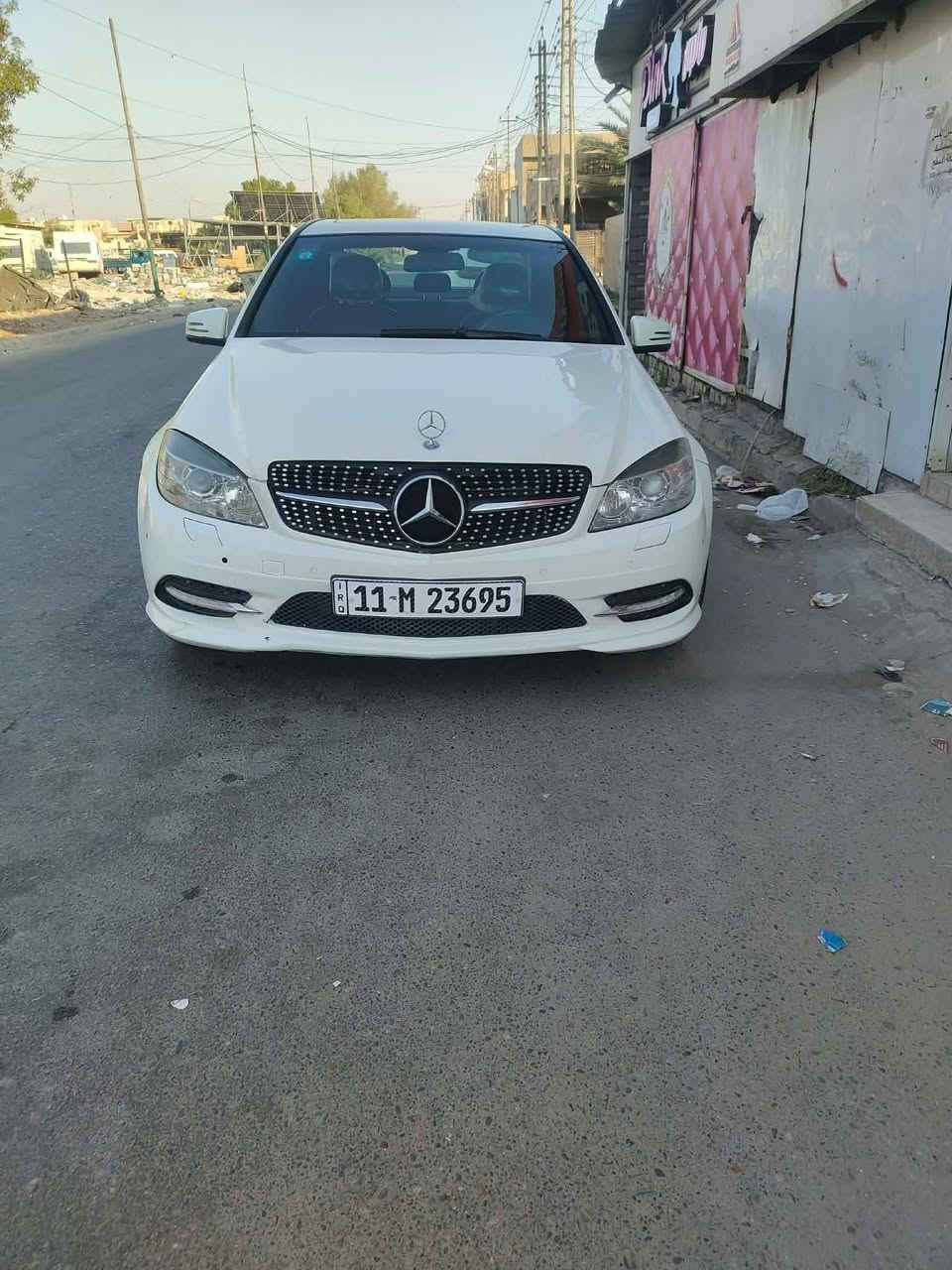 سلام عليكم مارسدس c300 موديل 2011 فول مواصفات مكينه 6 سلندر خراطيم عقل فوك مكينه وكير وتبريد شرط الفحص السياره جديده مال جناي السونر بل منشور اقرا تفاصيلهه وشوف السونر وخابرني السعر ب 145 او مراوس مكاني بغداد حي الجهاد *********** السياره بسمي تحويل مباشر
