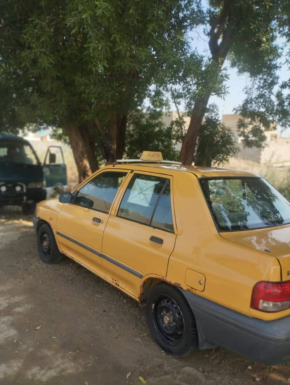 السلام عليكوم سايبه للبيع مديل ١٦ كفاله من ضربه وصبغ بدي صافي مابي أي دحجة بيهه خباسات قليل مكينه كير جدد تخم تاير تبريد شغال كهربايات كلهه شغاله سنويه بسمي السعر ٣٥ وبيه مجال ***********
