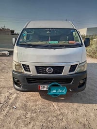 للبيع نيسان يورفان 2014 كفاله عامه  محرك كير اكسل بيها منضومه غاز جديد...