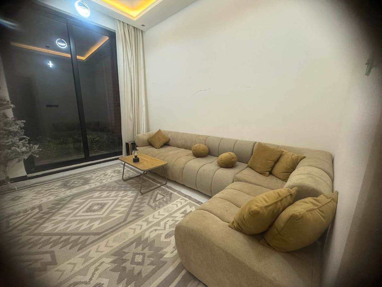 🛋️ تخم قنفات للبيع — فرصة حلوة للبيت ✨
تخم مرتب وأنيق، مناسب للبيت والضيوف، وحالته ممتازة جدًا.

✅ نظافة وترتيب
✅ قعدة مريحة
✅ خامة وتصميم حلو
✅ محافظ عليه وما بيه مشاكل
✅ جاهز للاستخدام مباشرة

💰 السعر 500 ألف دينار
السعر محسوب على الحالة والجودة، والجاد يراسلني للتفاصيل والصور.

📍 المكان: [بابل حي الصحة]
📩 للاستفسار: ***********
