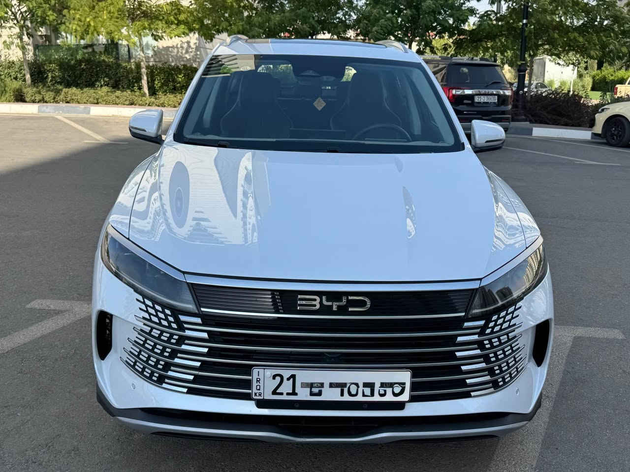 بە ناوی خوای گەورە 
BYD sealion 05 پڵەگین هایبێرد 2025
بە بەنزین و شەحن و کارەبا ئیش ئەکات 
سفری شەریکەی المقادیر
بێ بۆیاخ بێ سارد بێ شوخت
12 هەزار کم ڕۆشتووە باتری گەورەی مەڕغووب باتری 120کم بە یەک شەحن کردنەوە ئەتوانی 120کم پێی بڕۆی
فوول مواسەفات فلاگ شیپ
کوشن جڵد کوشن کارەب لید داشبوڵ بە چەن ڕەنگ شاشە گەورە شاشەکەی ئەخولێتەوە ڕادار و ئۆتۆستۆپ دوو بەسمە و کارتی شەریکەی لە گەڵایە خەتی جادە سوکان ڤۆلیۆم تەحدید سورعە ٦ مۆدی لێخوڕین کامێرای 360 پلە 5 کامێرا حاسەی پێش و دوا لایت لید و زینۆن بەگ لایتی لید تەبرید مەرکەزی ئاوێنە ئیشارەت ئاوێنەکانی ئەخەوێ پانۆراما و سڵاید کامێرای جادە خەزن کردن بەمسە و شەغال درگا و سنووقی بەسمەیە کاڕپلەی و چەنها بەرنامەی تیایە لە شاشەکەیا 
تاقم گاعی قاڵبی تێگیراوە
کامل ئەشیای شەریکەی لە گەڵایە
سەنەوی و ڕەقەم و هەموو شتێکی تازەیە بە ناوی خۆمەوەیە
شوێن سلێمانی
*********** السليمانية, العراق
