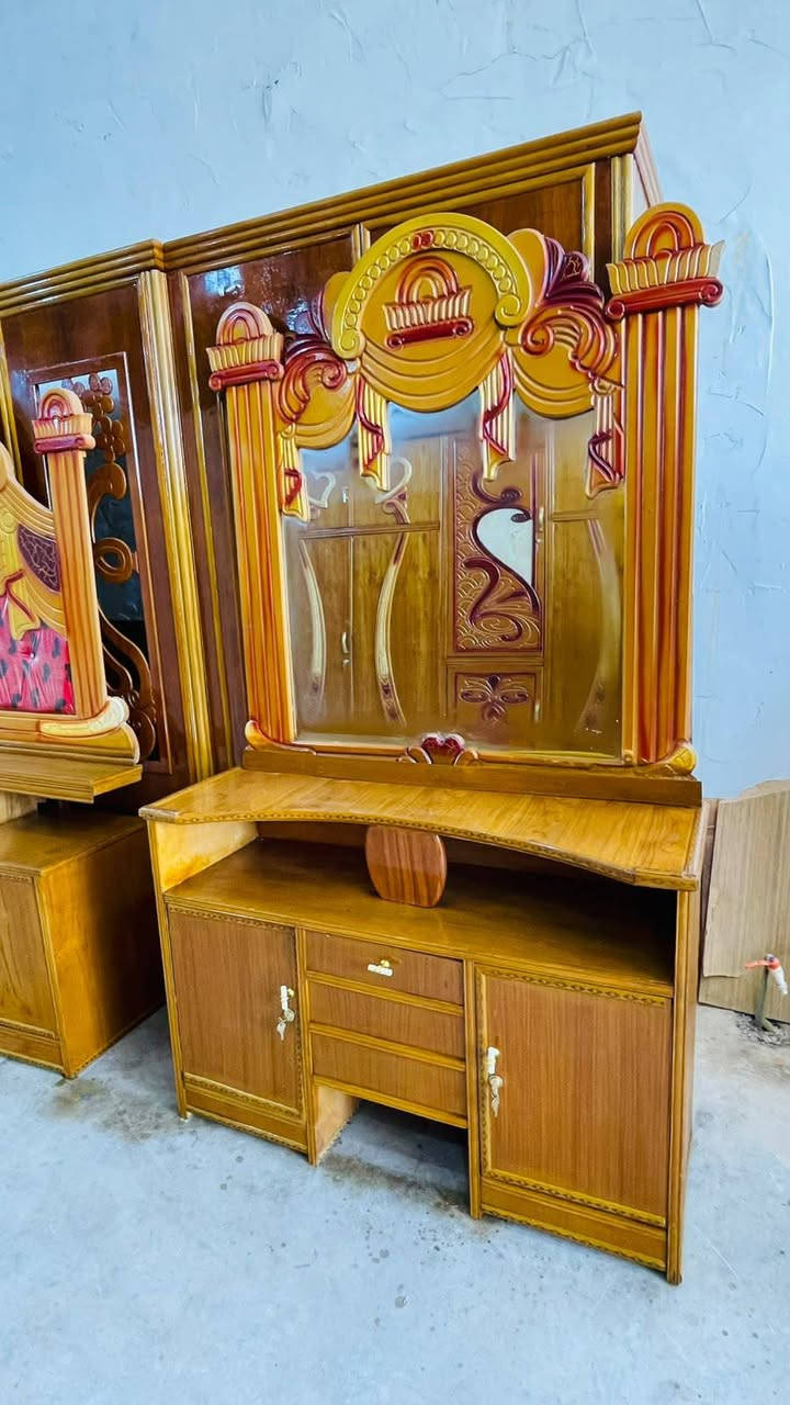 السلام عليكم  غرفة 5 باب شغل درجة ثانية الوجه صاج خمسة ملم نظافة 75%  السعر 550  يشمل النقل والشد  العنوان النجف الاشرف الحيدرية خان النص  رقم الهاتف ***********
