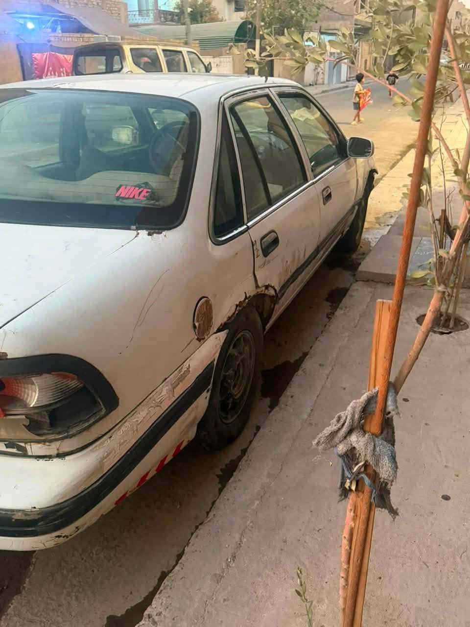 سلام عليكم برنس موديل95 المحرك مو مسكر مفتوح تبريد شغال گير ومحرك خير من الله وصوره السياره گدامك رايده ب20  رقم بغداد الشراي يتصل واني بخدمته ***********وتساب ورصيد شغال
