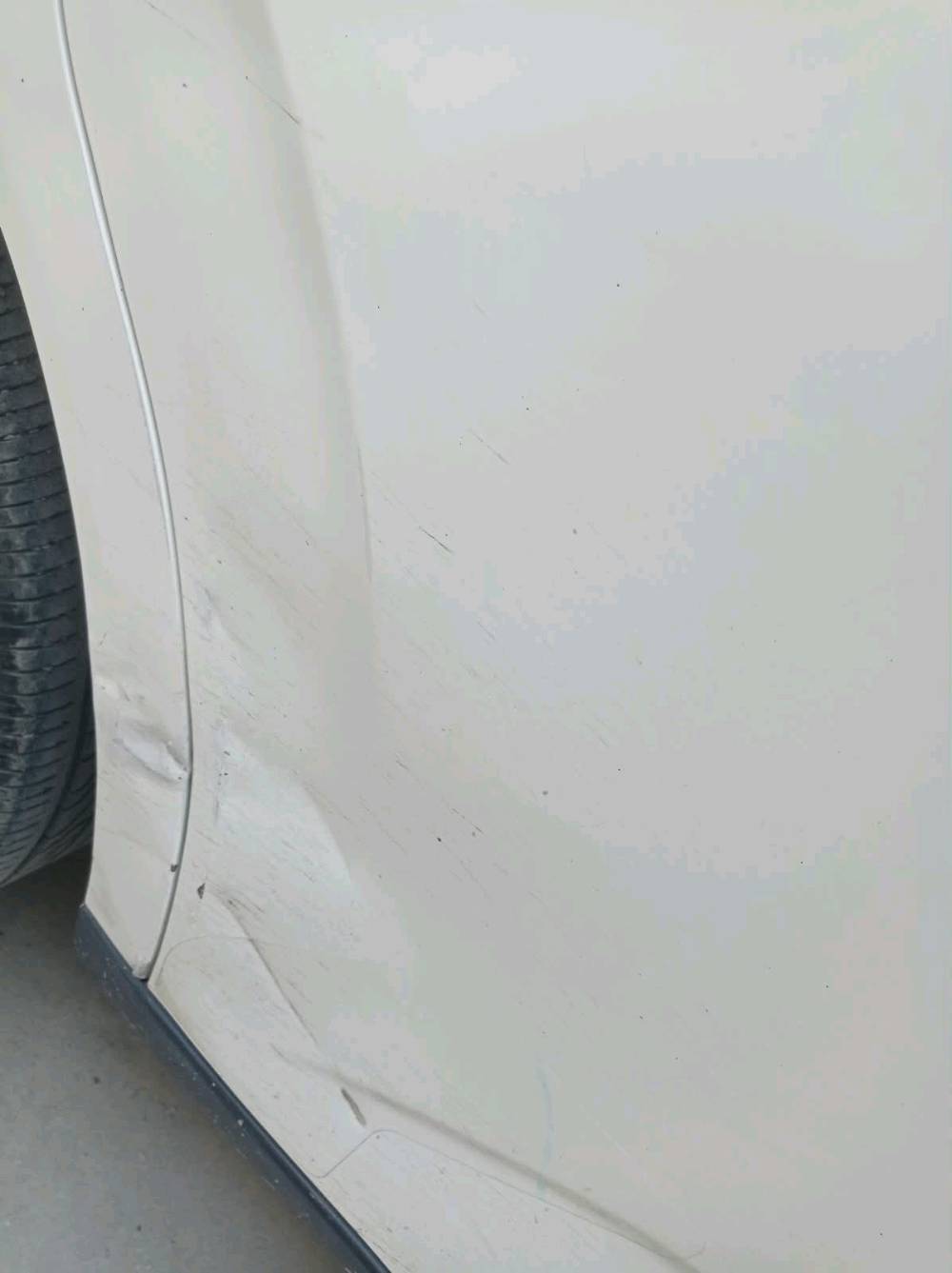 السلام عليكم كيا صول امريكي موديل 21 باسمي هزة جديده سونار صار 4 اشهر
ماخذلها.. بيها بابين ونص جاملغ مبين بالسونار..كير ومحرك وتبريد ماشية 86 كم خير من الله، رايدها 120 وبيها مجال للطيبين..الاعظمية سبع ابكار..
***********