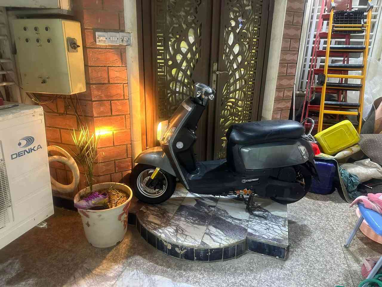 بوليس نوزل للبيع دراجه مزوده تزويد اصلي ما مفتوحة السعر 950 . ***********

