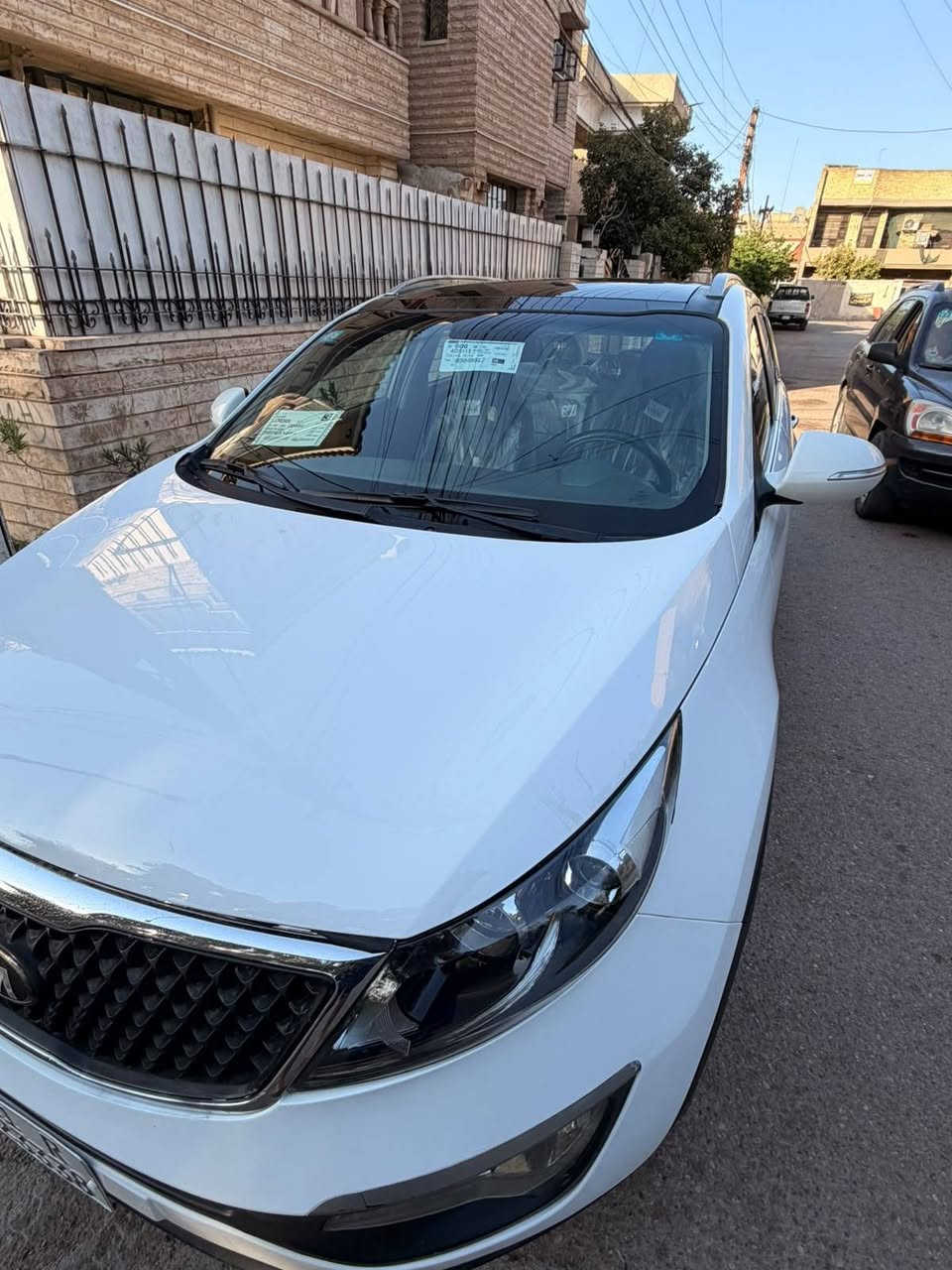 سبورتج موديل 15 خليجي 
فول مواصفات
مكينه دووووش 2000
بصمة  
بنوراما
كشن كهرباء
مثبت سرعة
مانع انزلاق
مثبت منحدرات
مري شفط 
لايت لد نهاري 
تحكم ستيرن
كاميرا خلفية +كامره اماميه
حساسات خلفية  
سياره كاملة مابيه اي نقص كير محرك تبريد صدر كفالة 
ماشيه 
السعر 137 مكاني بغداد ***********
