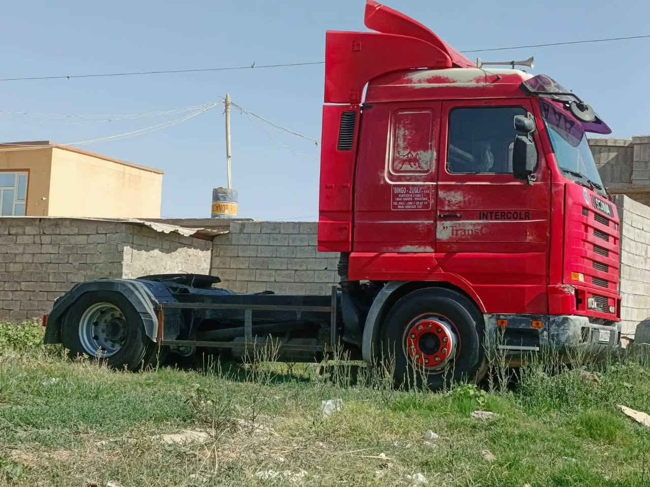 السلام عليكم اسكانيا بطة موديل 95رقم دهوك سنوية جديدة مكينة 113 400 كهرب لا صرف ولا نفخ گير 900 طخم تايات طخم باتريات شاصي 8فارغ لا جگة ولا فطر مكان السيارة موصل بادوش  رجان رجان المو شراي لا يخابر السعر 125 قفل 
*********** بي وتساب 
***********
