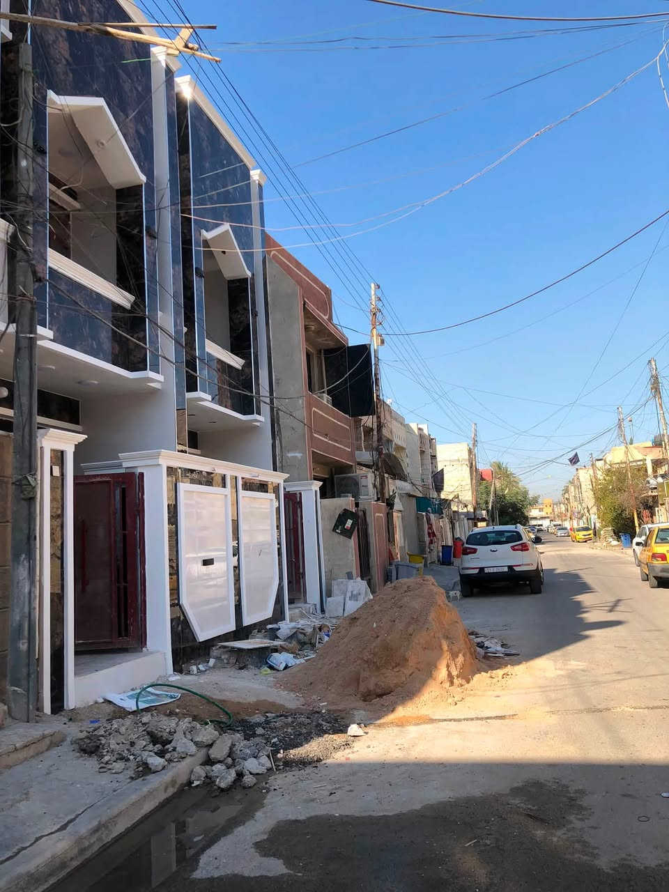 🧿﷽ 🧿
 📌 مشتمل  للبيع 🏡
📌تسليم مفتاح 🔐مبني بأحدث المواصفات 
📌مساحه 76 
📌ط1 كراج وحولي واستقبال  وغرفه وخدمات
📌ط2 غرفتين نوم  وخدمات وسطحين وبيتونه
📌 الرصيف 3م والشارع 12م
📃✏️العنوان 📌 بغداد  الشعب قرب جامع بدريه 🏡 

📌عنوان المكتب #مڪتبَ_آلُِعٍدِآلُِة_لُِلُِعٍقٌآرٍ 
 بٰٰيٰع&شراء&بٰٰناء&هدم&دور &تہٰصہٰميٰم &اشرافہٰ&تنـِفيـٍذ
📌🌐بغداد الشعب شارع الاسواق المركزية مجاور مسبح العدالة 🌐
📌للاستفسار اتصل ☎️ 📞 *********** ويوجد واتساب وماسنجر
حٍسين آلُِشُآمي لُِلُِعٍقٌآرٍآت🪐
اتعلموا إشارة إشارة الأصدقاء
