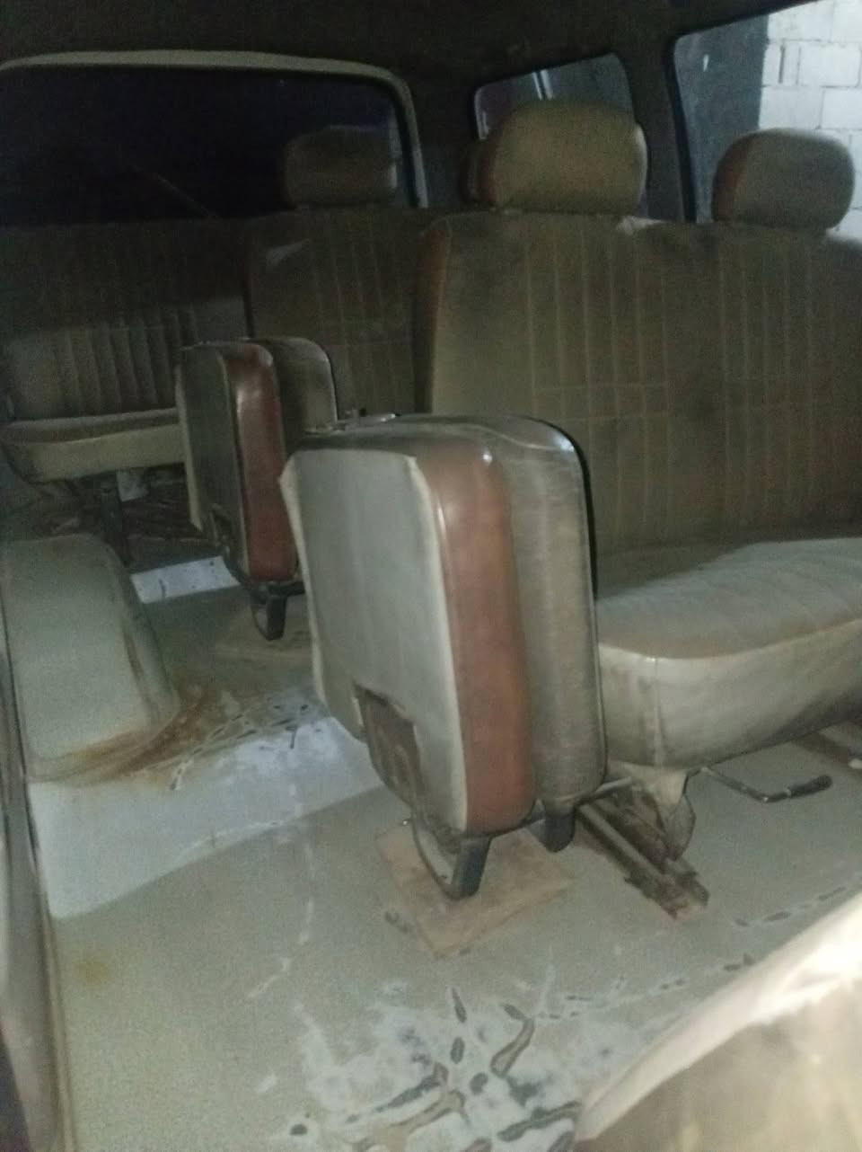 للبيع منغولي موديل ٢٠٠٥ بسمي رقم قادسيه ***********

