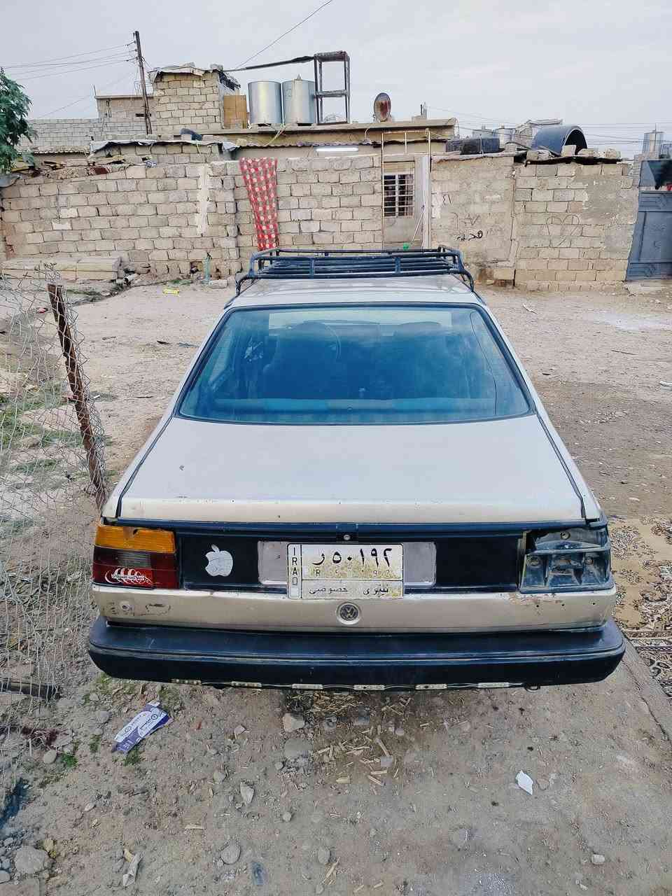 جيتا  اللبيع موديل 1989 رقم الماني نينوى سنويه خضره مصبوقه عام جماليه فقط محرك بي نفخ الكير شرط  *********** السعر 15 ***********
