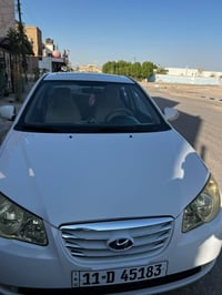 النترا • ٢٠١٠ • مكفولة