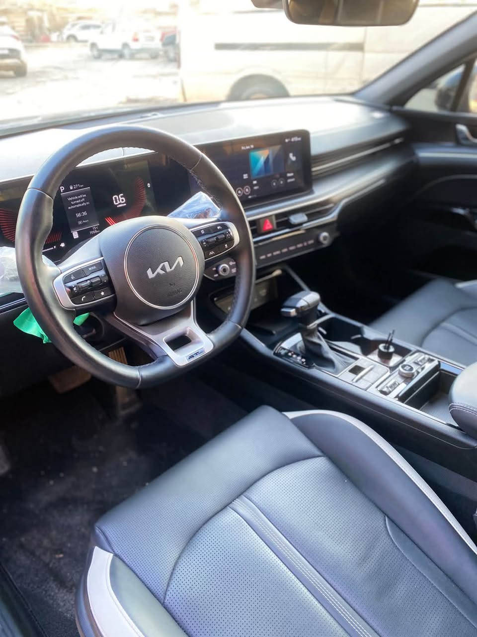 للبيع K5 موديل 2025 GTLINE ازرق جويتي

حادثها بنيد مصلح نص منه 

1-مكينه 2500

2-اضويه ترحيب عد القتراب

3-كشافات ضباب

3-بك لايت LED

4-أشاير بالمري 

5-تشغيل عن بعد

6- حساسات إماميه 

7-حساسات خلفيه 4

8-رادارات محيطيه امامي خلفي جانبي 

9-قياده ذاتيه 

10-توقف ذاتي

11-ستيرن حرف D رجاج 

12-تحديد مسار 

13-رادار تفاعلي 

14-مثبت سرعه

15-أوامر صوتيه 

16- شاشه متصله 

17-شاشة اعطال 

18-شاشة تكيف لمس 

19-هندبريك بصمه 

20- وضعيات قياده4 

21-شحن لاسلكي 

22-وتو هولد 

23-كرسي كهربائي جلد 

24-تدفئة مقاعد إماميه 

25-تدفئة ستيرن 

26-سماعات BOSE 

27-ستيرن رجاج منبه

28-داخل اسود وابيض

29-دبل جام

30-تو ويل 

وباقي المواصفات معروفه
السعر 205$ مكانها بغداد 
***********
